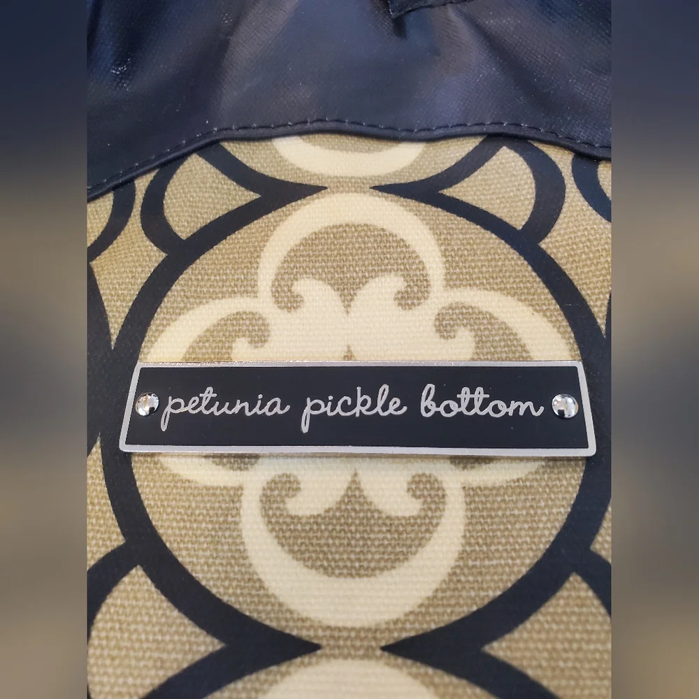Petunia Pickle Bottom Diaper Bag - Picture 2 of 5